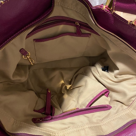 Purse - Picture 7 of 8